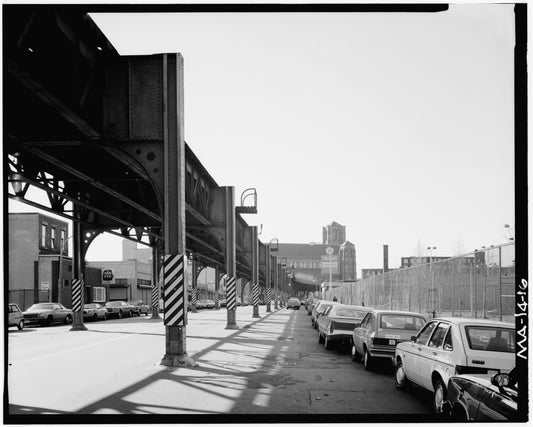 Washington Street Elevated, at Peters Park Looking South, 1982