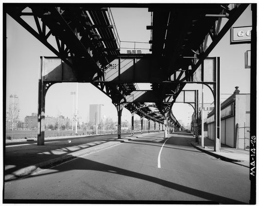 Washington Street Elevated, at Peters Park, 1982